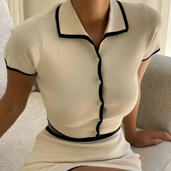 Color Block Knit Sweater Set - Picture 2 of 6